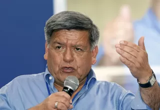 Ciudadano increpa a César Acuña por mala gestión en Trujillo: “Usted está robando mucho, ojalá que la revocatoria vaya”