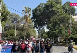 Piura: Pescadores protestan por presencia de barcos chinos