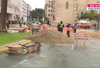 San Isidro: Bomberos controlan fuga de gas en el cruce de las avenidas Camino Real y Víctor Andrés Belaunde